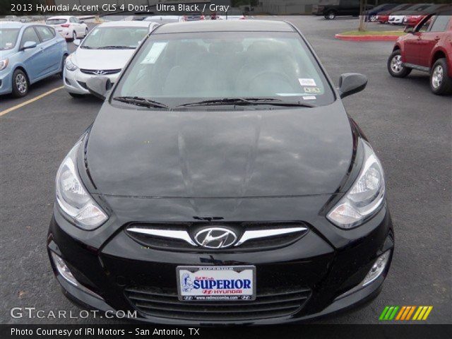 2013 Hyundai Accent GLS 4 Door in Ultra Black