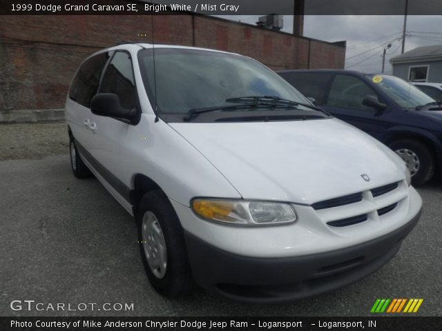 1999 Dodge Grand Caravan SE in Bright White