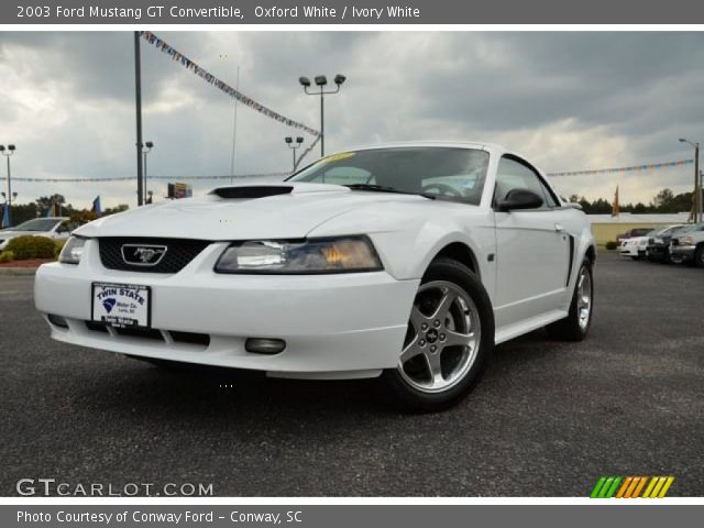 2003 Ford Mustang GT Convertible in Oxford White