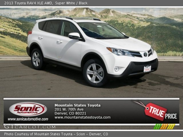 2013 Toyota RAV4 XLE AWD in Super White