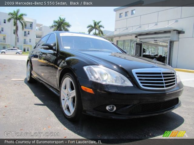 2009 Mercedes-Benz S 550 Sedan in Black