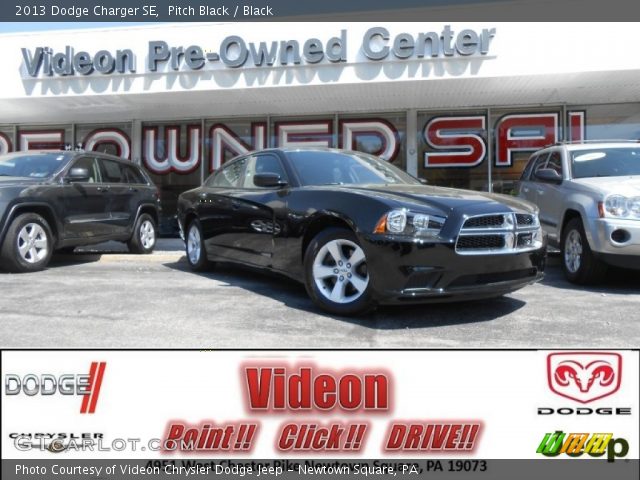 2013 Dodge Charger SE in Pitch Black