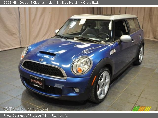 2008 Mini Cooper S Clubman in Lightning Blue Metallic
