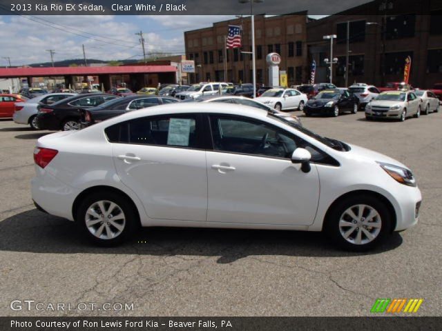 2013 Kia Rio EX Sedan in Clear White
