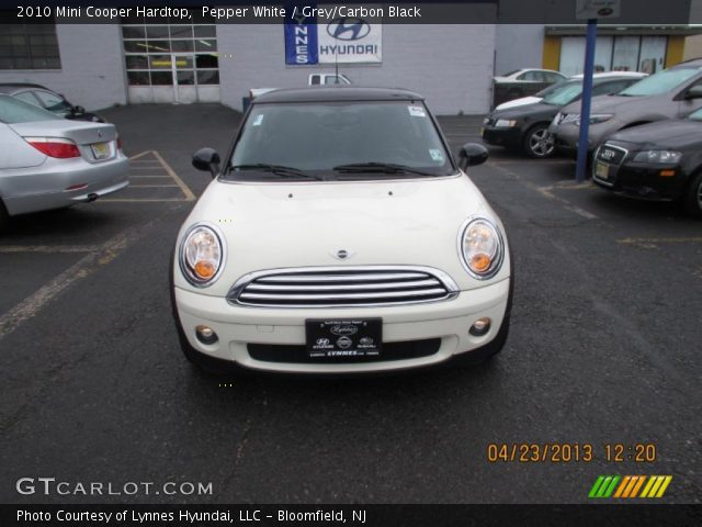 2010 Mini Cooper Hardtop in Pepper White