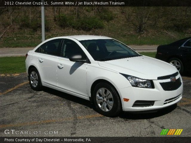 2012 Chevrolet Cruze LS in Summit White