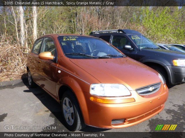 2005 Chevrolet Aveo LS Hatchback in Spicy Orange Metallic