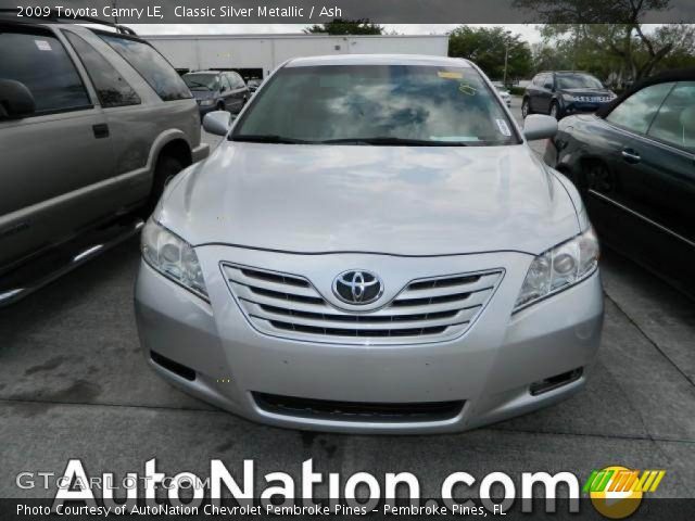 2009 Toyota Camry LE in Classic Silver Metallic