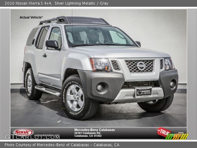 2010 Nissan Xterra S 4x4 in Silver Lightning Metallic