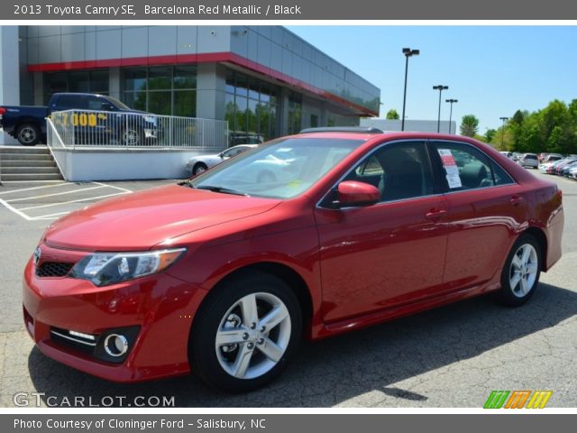 2013 Toyota Camry SE in Barcelona Red Metallic
