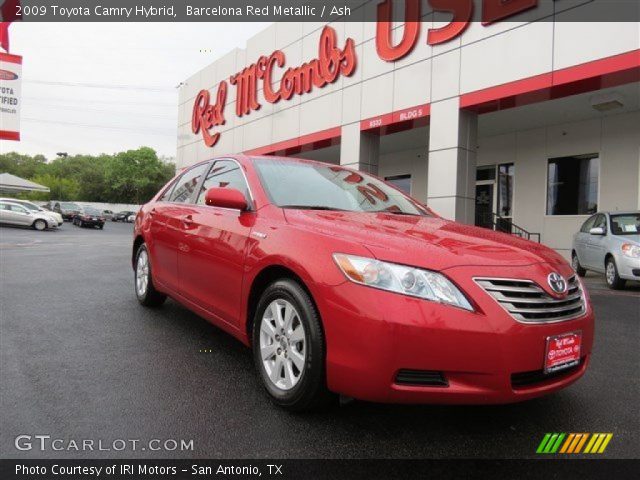 2009 Toyota Camry Hybrid in Barcelona Red Metallic