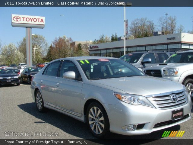 2011 Toyota Avalon Limited in Classic Silver Metallic