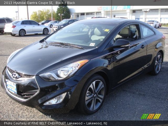 2013 Hyundai Elantra Coupe SE in Black