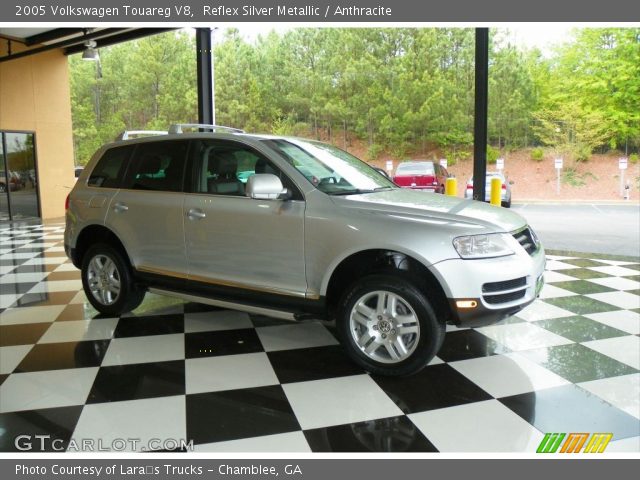 2005 Volkswagen Touareg V8 in Reflex Silver Metallic