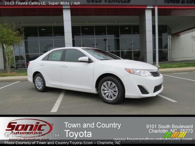 2013 Toyota Camry LE in Super White