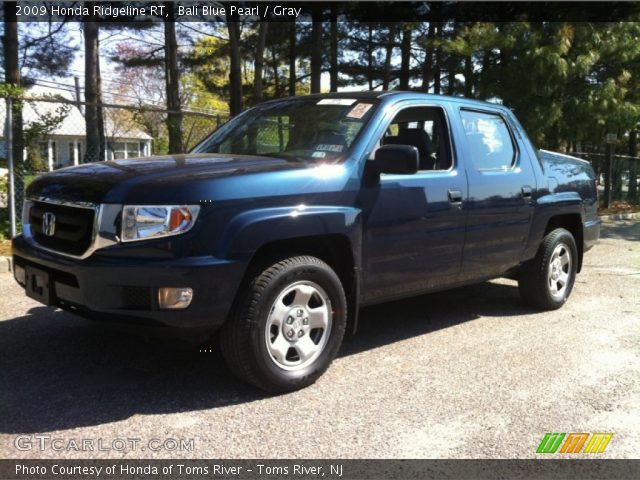 2009 Honda Ridgeline RT in Bali Blue Pearl