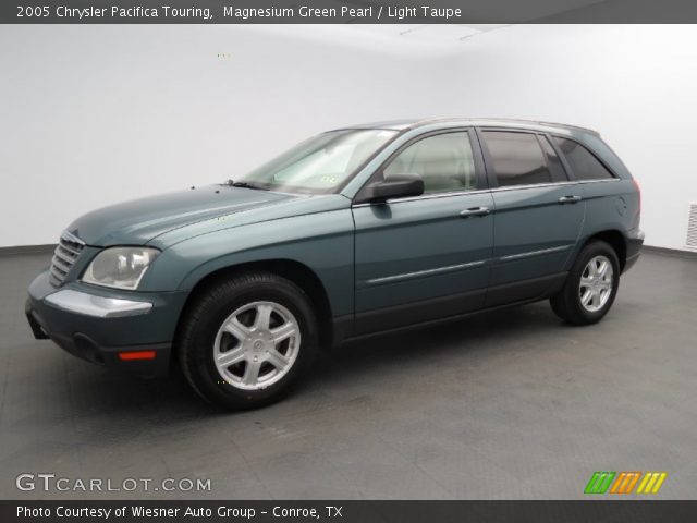 2005 Chrysler Pacifica Touring in Magnesium Green Pearl
