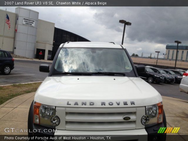 2007 Land Rover LR3 V8 SE in Chawton White