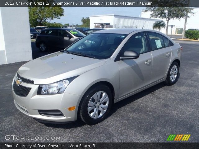 2013 Chevrolet Cruze LS in Champagne Silver Metallic