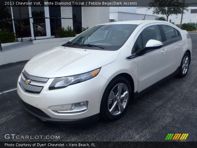 2013 Chevrolet Volt  in White Diamond Tricoat