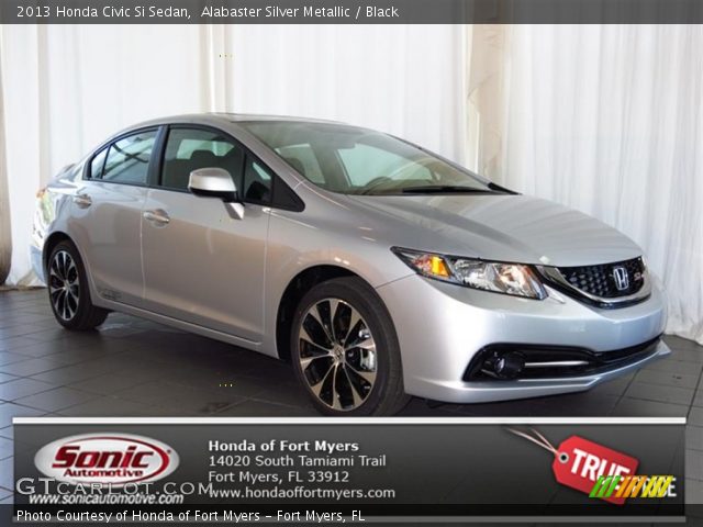 2013 Honda Civic Si Sedan in Alabaster Silver Metallic