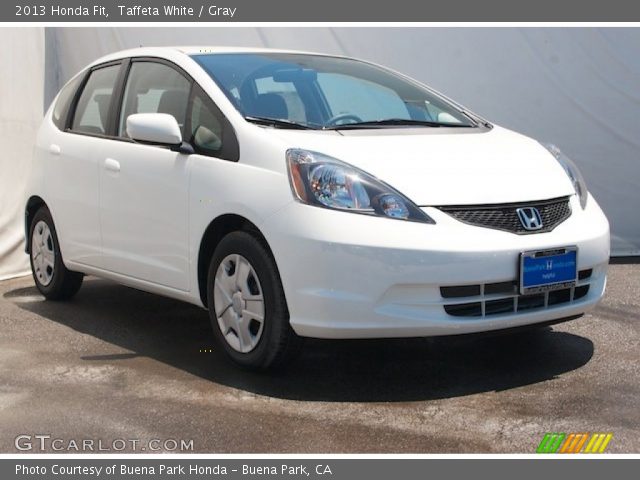 2013 Honda Fit  in Taffeta White