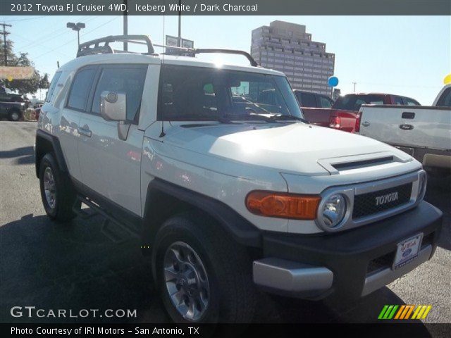 2012 Toyota FJ Cruiser 4WD in Iceberg White