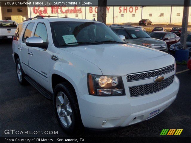 2009 Chevrolet Tahoe LTZ in Summit White