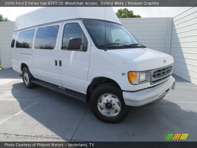 2000 Ford E Series Van E350 SD Wheelchair Access in Oxford White