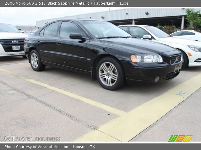 2006 Volvo S60 2.5T in Black Sapphire Metallic