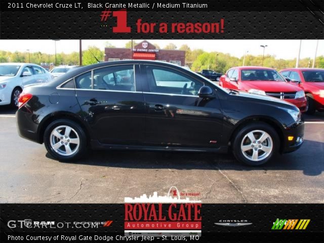 2011 Chevrolet Cruze LT in Black Granite Metallic