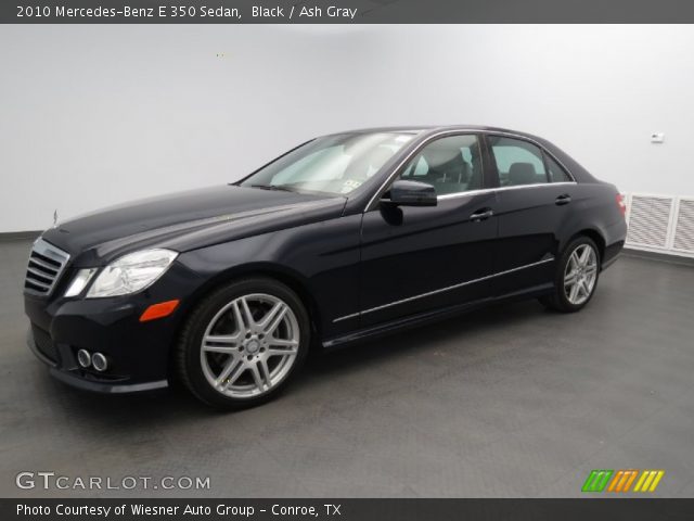 2010 Mercedes-Benz E 350 Sedan in Black