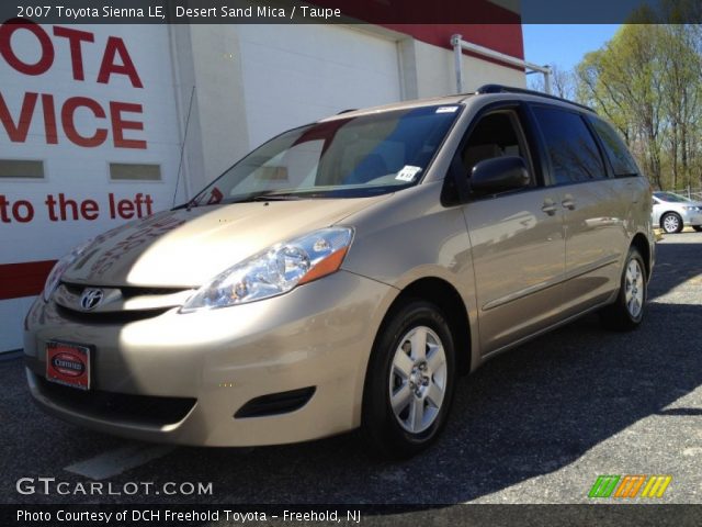 2007 Toyota Sienna LE in Desert Sand Mica