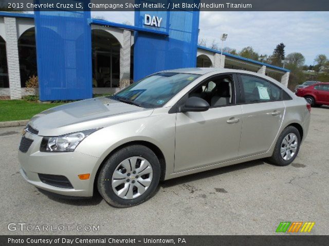 2013 Chevrolet Cruze LS in Champagne Silver Metallic