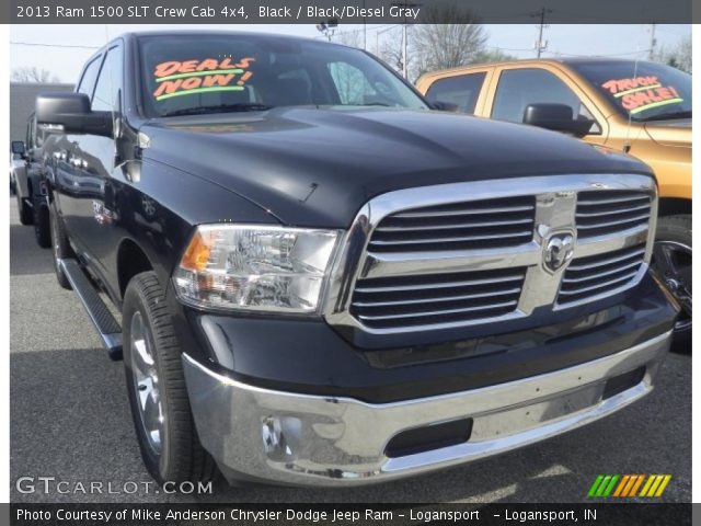 2013 Ram 1500 SLT Crew Cab 4x4 in Black