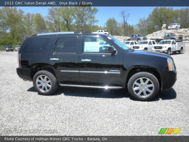 2013 GMC Yukon Denali AWD in Onyx Black