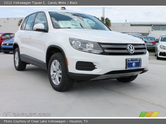 2013 Volkswagen Tiguan S in Candy White