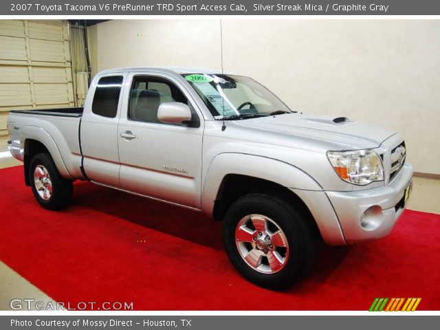 2007 Toyota Tacoma V6 PreRunner TRD Sport Access Cab in Silver Streak Mica