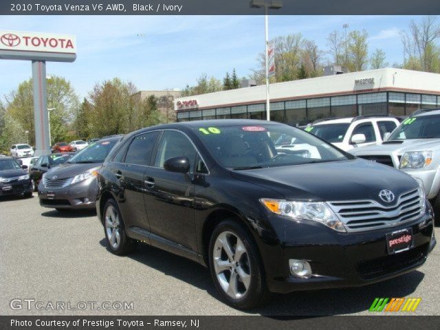 2010 Toyota Venza V6 AWD in Black