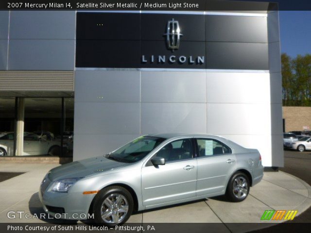 2007 Mercury Milan I4 in Satellite Silver Metallic