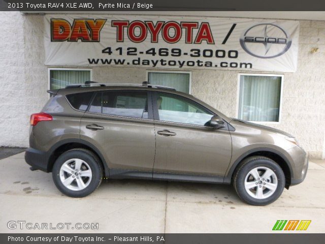 2013 Toyota RAV4 XLE AWD in Pyrite Mica