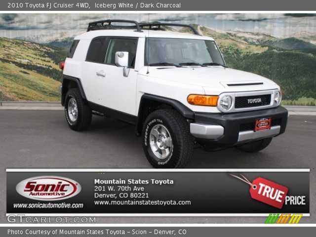 2010 Toyota FJ Cruiser 4WD in Iceberg White