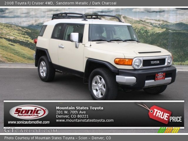 2008 Toyota FJ Cruiser 4WD in Sandstorm Metallic