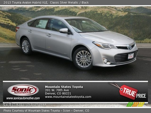 2013 Toyota Avalon Hybrid XLE in Classic Silver Metallic