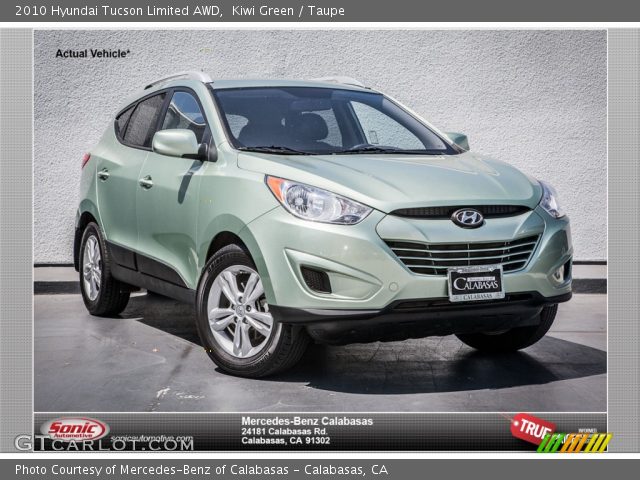 2010 Hyundai Tucson Limited AWD in Kiwi Green