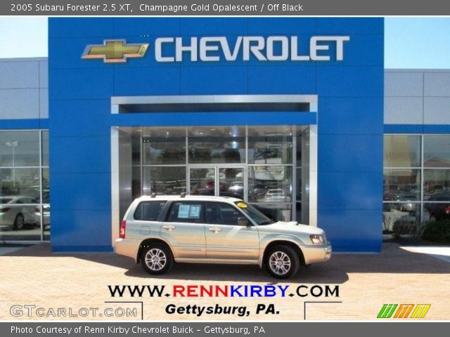 2005 Subaru Forester 2.5 XT in Champagne Gold Opalescent
