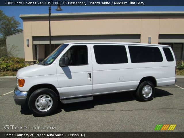 2006 Ford E Series Van E350 XLT 15 Passenger in Oxford White