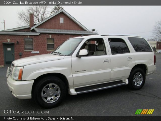 2004 Cadillac Escalade AWD in White Diamond