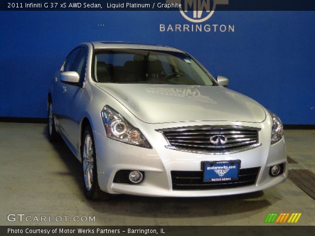 2011 Infiniti G 37 xS AWD Sedan in Liquid Platinum