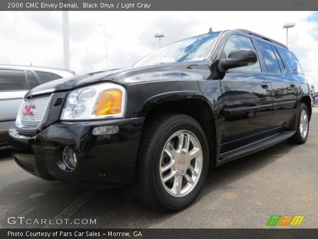 2006 GMC Envoy Denali in Black Onyx